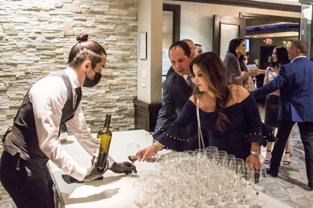 2022 Boys&girls Club Wine Tasting Gala 006 Min