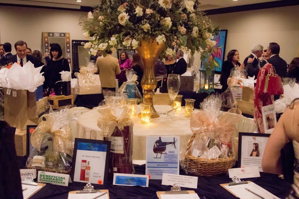 2022 Boys&girls Club Wine Tasting Gala 011 Min